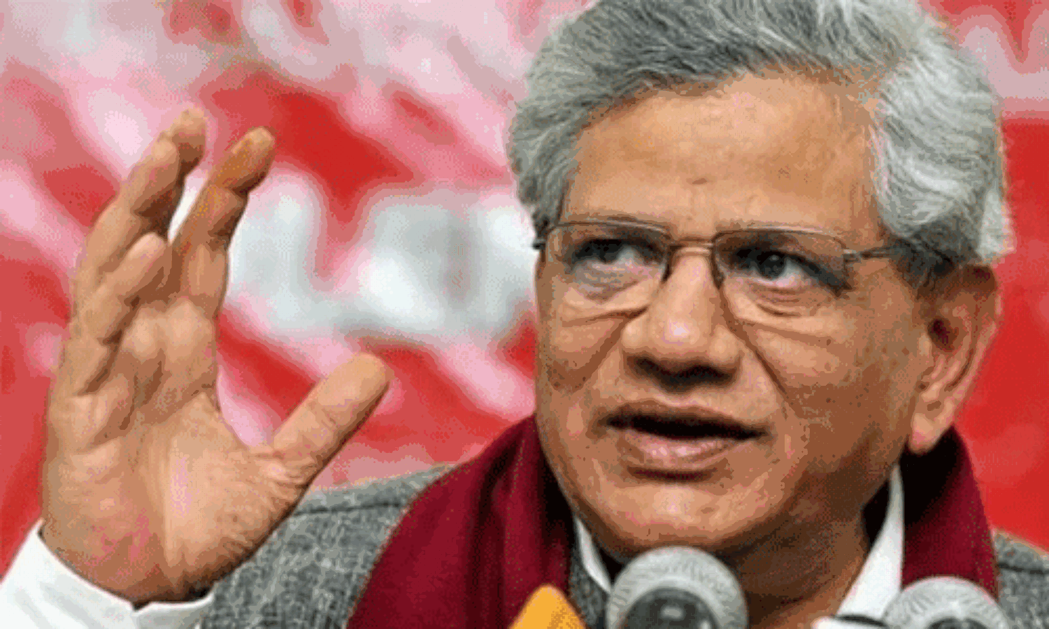 യെച്ചൂരിക്കെതിരായ ഗൂഢാലോചന: സഭ നിര്ത്തിവച്ച് ചര്ച്ച ചെയ്യണമെന്ന് സിപിഎം എംപിമാര് യെച്ചൂരിക്കെതിരായ ഗൂഢാലോചന: സഭ നിര്ത്തിവച്ച് ചര്ച്ച ചെയ്യണമെന്ന് സിപിഎം എംപിമാര്