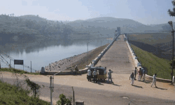 ഷോളയാര്‍ ഡാം അടച്ചു