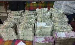 കുഴല്‍പ്പണ വേട്ട; ലോറിയില്‍ കടത്തിയ 1.38 കോടി പിടിച്ചെടുത്തു