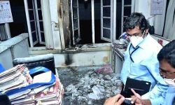 സെക്രട്ടേറിയറ്റിലെ തീപിടിത്തം; അട്ടിമറിയില്ലെന്ന് ഉദ്യോഗസ്ഥ സമിതിയുടെ കണ്ടെത്തല്‍.