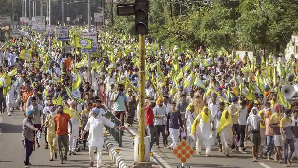 വിവാദ കാര്‍ഷിക ഓര്‍ഡിനന്‍സിനെതിരെ ഉത്തരേന്ത്യയില്‍ വ്യാപക പ്രതിഷേധം