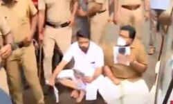 പോലിസ് ആസ്ഥാനത്ത് യൂത്ത് കോൺഗ്രസിന്റെ പ്രതിഷേധം