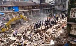 മഹാരാഷ്ട്രയില്‍ കെട്ടിടം തകര്‍ന്ന് അപകടം: മരണസംഖ്യ 10 ആയി (വീഡിയോ)