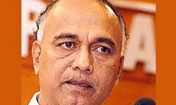 സസ്‌പെന്‍ഷന്‍ കൊണ്ട് തങ്ങളെ നിശബ്ദരാക്കാനാവില്ല; പ്രതികരണവുമായി എളമരം കരീം