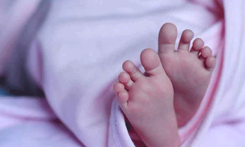 ക്വാറന്റൈനില്‍ കഴിയവെ പിഞ്ചു കുഞ്ഞ് മരണപ്പെട്ടു