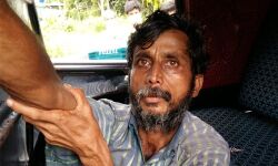 മരത്തില്‍ കുടുങ്ങിയയാളെ സാഹസികമായി രക്ഷപ്പെടുത്തി