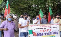 കള്ളനോട്ട് കേസ്: ചിറ്റയം ഗോപകുമാറിന്റെ എംഎല്‍എയുടെ ഓഫീസും അന്വേഷണ പരിധിയില്‍ വരണം; എസ്ഡിപിഐ