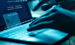 മൊബൈല്‍ സിം 5 ജിയിലേക്ക് മാറ്റാമെന്ന് വാഗ്ദാനം: ഓണ്‍ലൈന്‍ ബാങ്കിങ് വഴി കവര്‍ച്ച നടത്തിയവര്‍ പിടിയില്‍