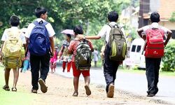 സ്കൂൾ ഉച്ചഭക്ഷണ പദ്ധതിയിൽ ഉൾപ്പെട്ട കുട്ടികൾക്ക് ഭക്ഷ്യകിറ്റ് സ്കൂൾ ഉച്ചഭക്ഷണ പദ്ധതിയിൽ ഉൾപ്പെട്ട കുട്ടികൾക്ക് ഭക്ഷ്യകിറ്റ്