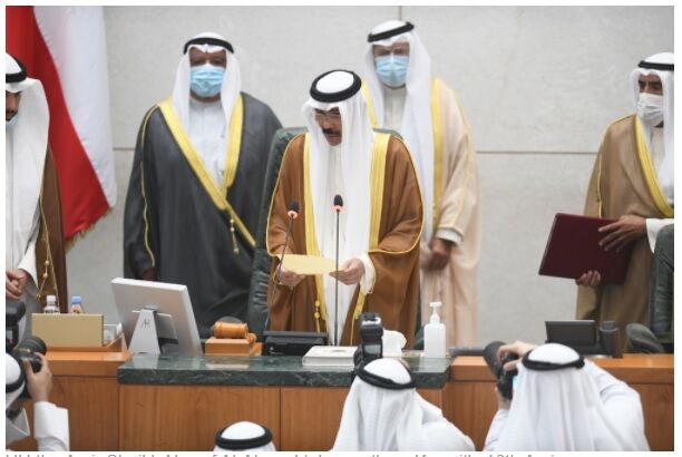 കുവൈത്ത്: ഷൈഖ് നവാഫ് അല് അഹമദ് അധികാരമേറ്റു കുവൈത്ത്: ഷൈഖ് നവാഫ് അല് അഹമദ് അധികാരമേറ്റു