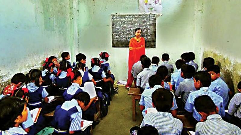 ഗുജറാത്തില് സ്കൂള് ഫീസ് 25 ശതമാനം കുറക്കും ഗുജറാത്തില് സ്കൂള് ഫീസ് 25 ശതമാനം കുറക്കും