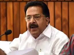 ആന്തൂരിലെ വ്യവസായിയുടെ ആത്മഹത്യ: അന്വേഷണം സിപിഎം എഴുതിക്കൊടുത്ത റിപോര്ട്ട് അനുസരിച്ചെന്ന് ചെന്നിത്തല ആന്തൂരിലെ വ്യവസായിയുടെ ആത്മഹത്യ: അന്വേഷണം സിപിഎം എഴുതിക്കൊടുത്ത റിപോര്ട്ട് അനുസരിച്ചെന്ന് ചെന്നിത്തല