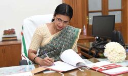 സ്വകാര്യാശുപത്രികളിലെ 10 ശതമാനം കിടക്കകള്‍ കൊവിഡ് രോഗികള്‍ക്കുമാത്രം