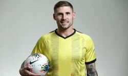 ഇംഗ്ലീഷ് പ്രീമിയര്‍ ലീഗ് മുന്‍ സ്ട്രൈക്കര്‍ ഗാരി ഹൂപ്പര്‍ കേരള ബ്ലാസ്റ്റേഴ്സില്‍