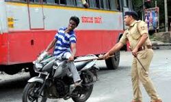 ഹെല്‍മറ്റ് ധരിച്ചില്ലെങ്കില്‍ ലൈസന്‍സ് സസ്‌പെന്‍ഡ് ചെയ്യും: ആര്‍ ടി ഒ