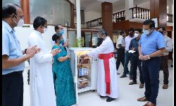 കൊവിഡിനെ തുരത്താന്‍ സഹൃദയയുടെ ബുക്ക് ഡിസിന്‍ഫെക്ടര്‍