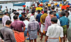 കർശന നിയന്ത്രണങ്ങളോടെ ചോമ്പാല്‍ ഹാര്‍ബര്‍ പ്രവര്‍ത്തനം തുടങ്ങി