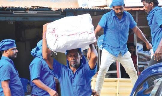 ചുമട്ടുതൊഴിലാളി (ഭേദഗതി) ഓര്ഡിനന്സ് പുറപ്പെടുവിക്കാൻ മന്ത്രിസഭാ തീരുമാനം ചുമട്ടുതൊഴിലാളി (ഭേദഗതി) ഓര്ഡിനന്സ് പുറപ്പെടുവിക്കാൻ മന്ത്രിസഭാ തീരുമാനം