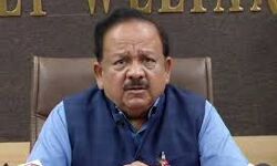 കൊവിഡ് പ്രതിരോധത്തില് കേരളത്തെ വിമര്ശിച്ച് കേന്ദ്രം കൊവിഡ് പ്രതിരോധത്തില് കേരളത്തെ വിമര്ശിച്ച് കേന്ദ്രം