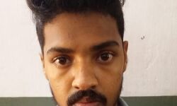 കൊണ്ടോട്ടിയിൽ വൻ കഞ്ചാവു വേട്ട; 25.5 കിലോ കഞ്ചാവുമായി യുവാവ് പിടിയിൽ കൊണ്ടോട്ടിയിൽ വൻ കഞ്ചാവു വേട്ട; 25.5 കിലോ കഞ്ചാവുമായി യുവാവ് പിടിയിൽ