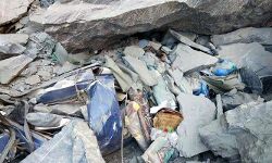 പാകിസ്താനില്‍ ബസ്സിനു മുകളിലേക്ക് പാറക്കൂട്ടം ഇടിഞ്ഞുവീണ് 16 പേര്‍ കൊല്ലപ്പെട്ടു