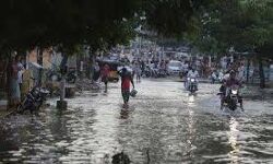 എറണാകുളത്തും ഇടുക്കിയിലും കനത്ത മഴയ്ക്ക് സാധ്യത; യെല്ലോ അലര്‍ട്ട്