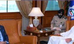 ഇന്ത്യൻ സ്ഥാനപതി കുവൈത്ത്‌ ഉപപ്രധാന മന്ത്രിയുമായി കൂടിക്കാഴ്ച നടത്തി