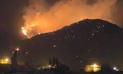 സൗദി: തനൂമ മലയില്‍ തീപിടിച്ചു