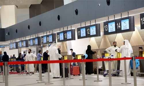 യാത്രക്കാര്‍ക്ക് കുവൈത്തിലേക്ക് നേരിട്ട് പ്രവേശനം: വിമാനക്കമ്പനികള്‍ സമര്‍പ്പിച്ച നിര്‍ദേശം ഇന്ന് ചര്‍ച്ച ചെയ്യും