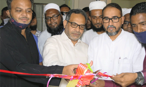 എസ്ഡിപിഐ ഗുജറാത്ത് സംസ്ഥാന കമ്മിറ്റി ഓഫിസ് തുറന്നു; പ്രാദേശിക തിരഞ്ഞെടുപ്പുകളില് മല്സരിക്കുമെന്ന് എംകെ ഫൈസി എസ്ഡിപിഐ ഗുജറാത്ത് സംസ്ഥാന കമ്മിറ്റി ഓഫിസ് തുറന്നു; പ്രാദേശിക തിരഞ്ഞെടുപ്പുകളില് മല്സരിക്കുമെന്ന് എംകെ ഫൈസി