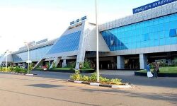 കരിപ്പൂരിൽ വിമാനം തിരിച്ചിറക്കി