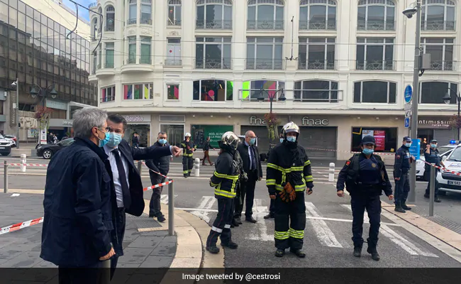 เดซเตเดฐเดพเดจเตโเดธเดฟเดฒเต เดเตเดฐเดฟเดธเตเดคเตเดฏเดจเตโ เดชเดณเตเดณเดฟเดฏเดฟเดฒเต เดเดเตเดฐเดฎเดฃเด: เดชเดฟเดจเตเดจเดฟเดฒเตโ เดเตเดฃเตเดทเตเดฏเดจเตโ เดฏเตเดตเดพเดตเตเดจเตเดจเต เดฑเดฟเดชเตเดฐเตโเดเตเดเต เดซเตเดฐเดพเดจเตโเดธเดฟเดฒเต เดเตเดฐเดฟเดธเตเดคเตเดฏเดจเตโ เดชเดณเตเดณเดฟเดฏเดฟเดฒเต เดเดเตเดฐเดฎเดฃเด: เดชเดฟเดจเตเดจเดฟเดฒเตโ เดเตเดฃเตเดทเตเดฏเดจเตโ เดฏเตเดตเดพเดตเตเดจเตเดจเต เดฑเดฟเดชเตเดฐเตโเดเตเดเต