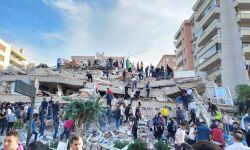 തുര്‍ക്കിയിലെ ഭൂകമ്പം: മരണം 12 ആയി; 420 പേര്‍ക്ക് പരിക്ക്, ഭീതി വിതച്ച് സുനാമിയും (വീഡിയോ)