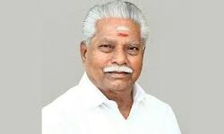 കൊവിഡ്: തമിഴ്‌നാട് മന്ത്രിയുടെ നില ഗുരുതരം