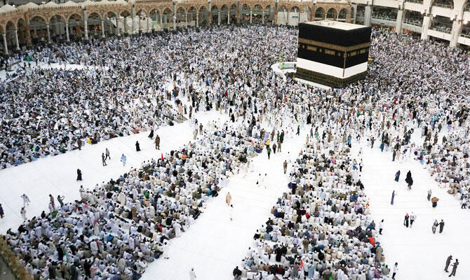സൗദിക്കു പുറത്ത് നിന്നുള്ള ഉംറ തീര്‍ത്ഥാടകര്‍ നാളെ മുതല്‍ എത്തി തുടങ്ങും