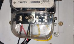 കാസര്‍ഗോഡ് വൈദ്യുതി മോഷണം പിടികൂടി