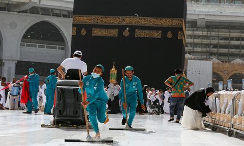 പാകിസ്താനില്‍ നിന്നുള്ള ആദ്യ ഉംറ തീര്‍ത്ഥാടക സംഘമെത്തി