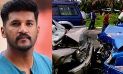 വിജയ് യേശുദാസ് സഞ്ചരിച്ച കാര്‍ അപകടത്തില്‍പെട്ടു; ആര്‍ക്കും പരിക്കില്ല