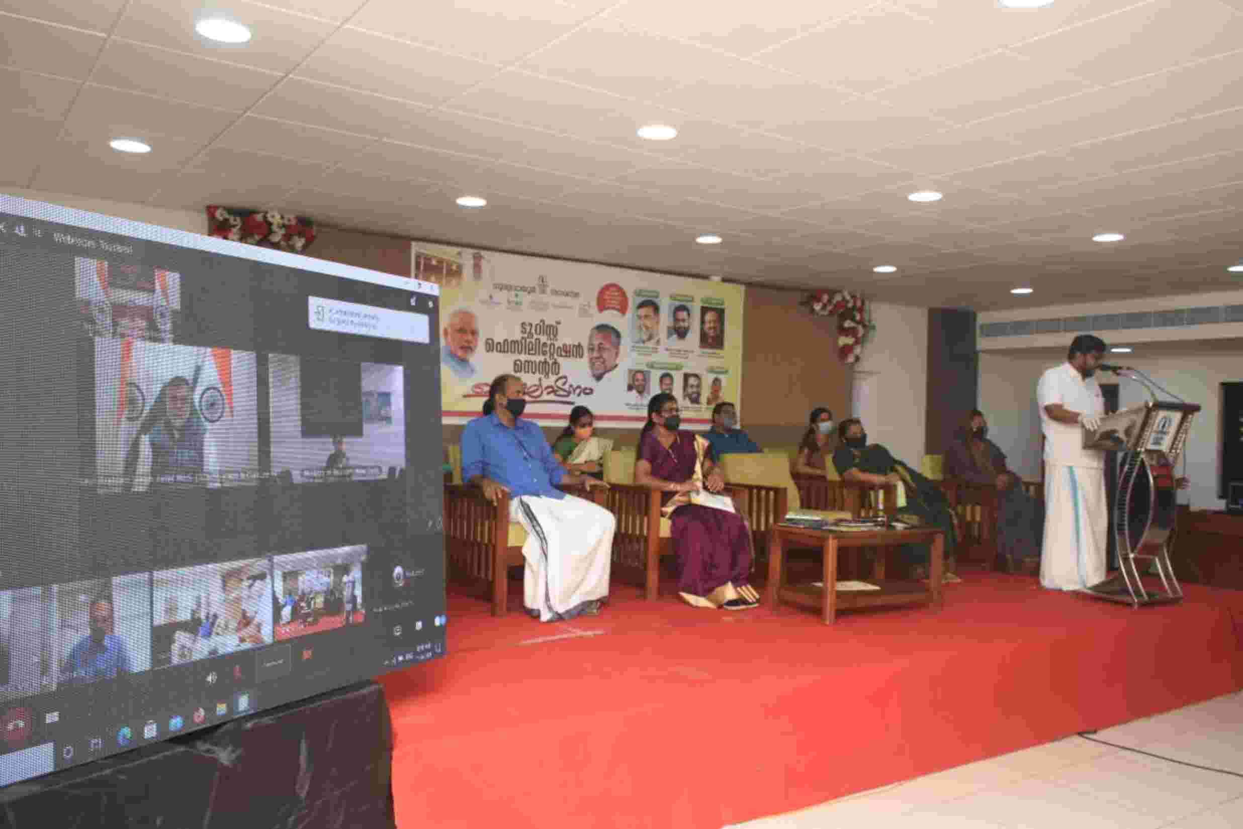 വിനോദസഞ്ചാര കേന്ദ്രങ്ങൾ സംരക്ഷിക്കുന്നതിൽ കേരളം മുന്നിൽ: കേന്ദ്ര ടൂറിസം സഹമന്ത്രി പ്രഹ്ലാദ് സിങ് പട്ടേൽ വിനോദസഞ്ചാര കേന്ദ്രങ്ങൾ സംരക്ഷിക്കുന്നതിൽ കേരളം മുന്നിൽ: കേന്ദ്ര ടൂറിസം സഹമന്ത്രി പ്രഹ്ലാദ് സിങ് പട്ടേൽ