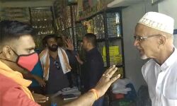 ഹിന്ദു ദൈവങ്ങളുടെ ചിത്രം പതിച്ച പടക്കം; മുസ്‌ലിം വ്യാപാരികള്‍ക്ക് നേരേ ഹിന്ദുത്വരുടെ ആക്രമണഭീഷണി