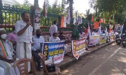 സംവരണ അട്ടിമറി: ജില്ലാ ആസ്ഥാനങ്ങളില്‍ സമര ശൃംഖലയുമായി സംവരണ സമുദായ മുന്നണി