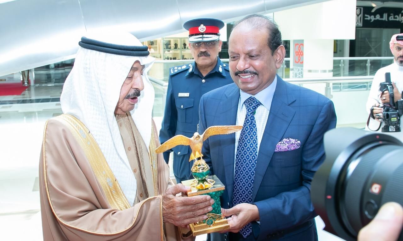 ബഹറയ്ന്‍ പ്രധാനമന്ത്രിയുടെ നിര്യാണത്തില്‍   എം എ യൂസഫലി ദുഖം രേഖപ്പെടുത്തി