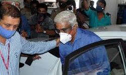 കസ്റ്റഡി കാലാവധി അവസാനിച്ചു; എം ശിവശങ്കറിനെ ഇന്ന് കോടതിയില് ഹാജരാക്കും കസ്റ്റഡി കാലാവധി അവസാനിച്ചു; എം ശിവശങ്കറിനെ ഇന്ന് കോടതിയില് ഹാജരാക്കും