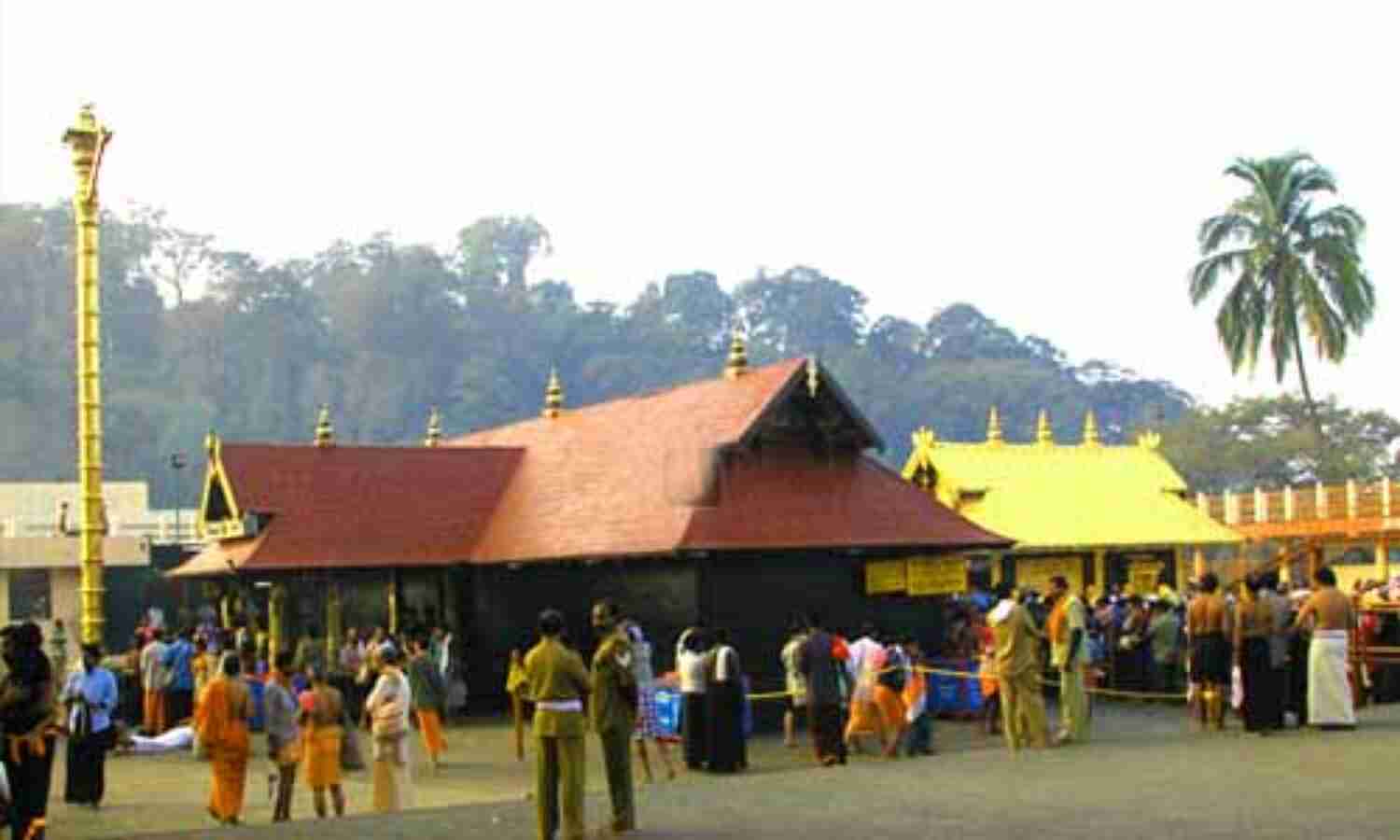 സന്നിധാനത്ത് കടകളിലും ഹോട്ടലുകളിലും പരിശോധന കര്ശനമാക്കി; 31,000 രൂപ പിഴയിട്ടു സന്നിധാനത്ത് കടകളിലും ഹോട്ടലുകളിലും പരിശോധന കര്ശനമാക്കി; 31,000 രൂപ പിഴയിട്ടു