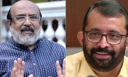 സ്പീക്കര് എന്തുതീരുമാനമെടുത്താലും അംഗീകരിക്കും; അവകാശലംഘന നോട്ടീസിന് ധനമന്ത്രി നേരിട്ടെത്തി വിശദീകരണം നല്കി സ്പീക്കര് എന്തുതീരുമാനമെടുത്താലും അംഗീകരിക്കും; അവകാശലംഘന നോട്ടീസിന് ധനമന്ത്രി നേരിട്ടെത്തി വിശദീകരണം നല്കി