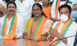 മുന്‍ ഹൈദരാബാദ് മേയര്‍ കോണ്‍ഗ്രസില്‍ നിന്നും രാജിവെച്ചു ബിജെപിയില്‍ ചേര്‍ന്നു