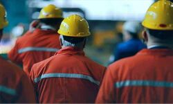 കേന്ദ്ര സര്‍ക്കാര്‍ തൊഴില്‍ സമയം വര്‍ധിപ്പിക്കുന്നു; പണിയിടത്തില്‍ തുടരേണ്ട സമയം 12 മണിക്കൂറാക്കാന്‍ ആലോചന