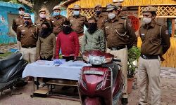 പോലിസിന്റെ തോക്കും വെടിയുണ്ടകളും മോഷ്ടിച്ച മൂന്നുപേര്‍ അറസ്റ്റില്‍