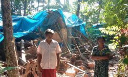 വീട് തകര്‍ന്നു വീണു; ആളപായമില്ല