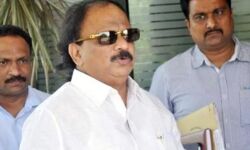 കോടികളുടെ നിക്ഷേപത്തട്ടിപ്പ്: അറസ്റ്റിലായ മുന്‍ കോണ്‍ഗ്രസ് മന്ത്രി റോഷന്‍ ബേഗിന്റെ വസതിയില്‍ സിബിഐ റെയ്ഡ്